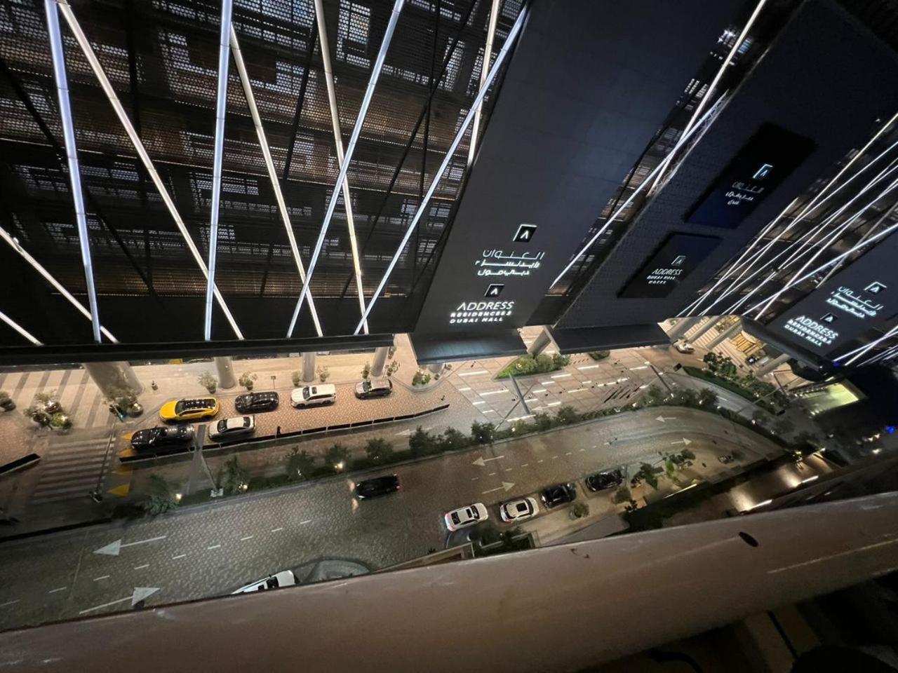Downtown Holiday'S - 1 Min To Dubai Mall & Burj Khalifa Hostel Kültér fotó